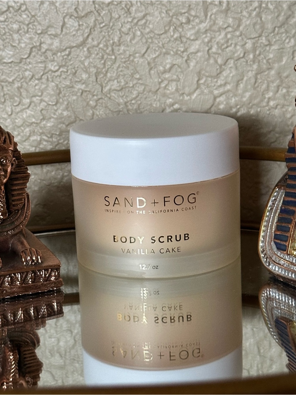 Sand + Fog Vanilla Cake 12.7 oz Body Scrub